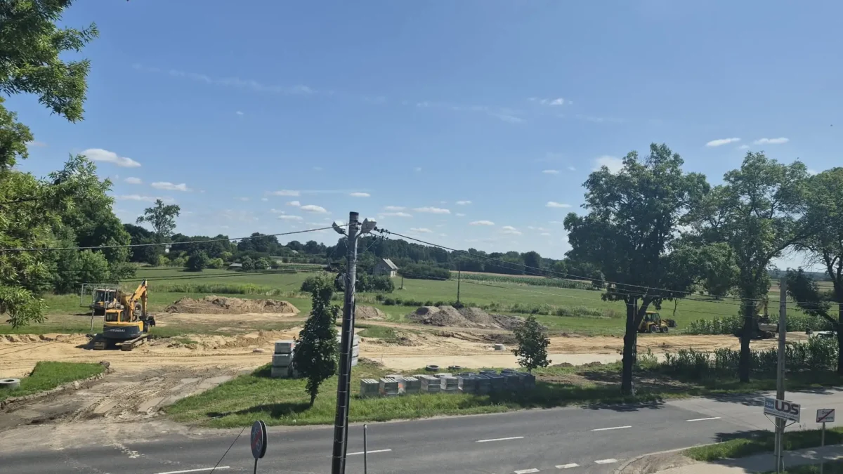 Nowy parking przy Urzędzie Gminy Nowy Kawęczyn – inwestycja za 798 tys. zł