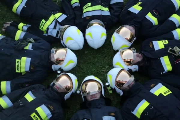 Pożar w Nowym Dworze-Parceli – interwencja OSP Stara Rawa
