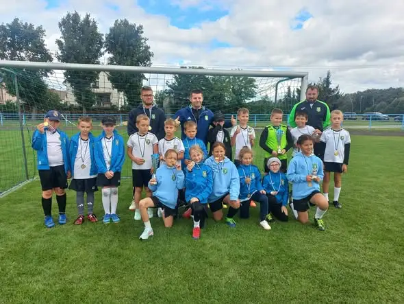 Młodzieżowe drużyny z Godzianowa rywalizowały w turnieju LAKTOZA CUP
