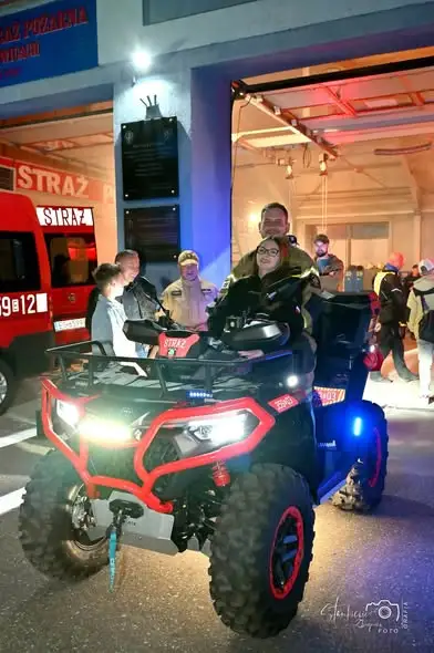 Nowy quad i bus w OSP Skierniewice – oficjalna prezentacja sprzętu