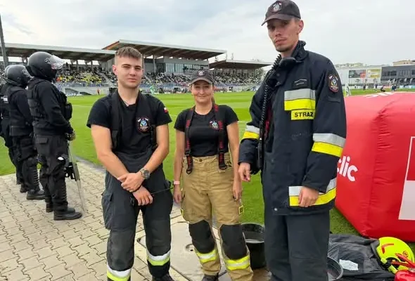 Strażacy z OSP Skierniewice czuwali nad bezpieczeństwem meczu Unii Skierniewice