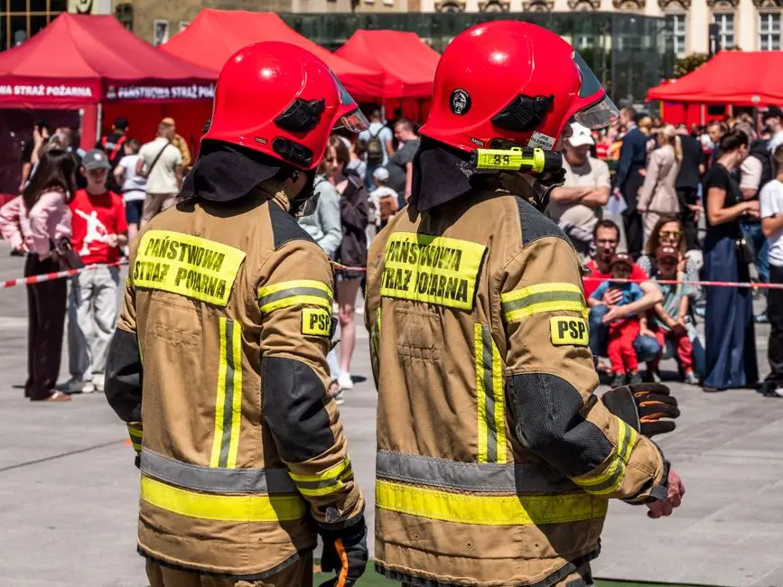 Młodzieżowe drużyny OSP z województwa łódzkiego nagrodzone w konkursie „Budujemy SYSTEM ODPORNOŚCI SPOŁECZNEJ”